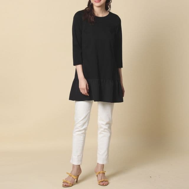 ★新品未使用★ローズティアラ 大きいサイズ チュニック 黒 50