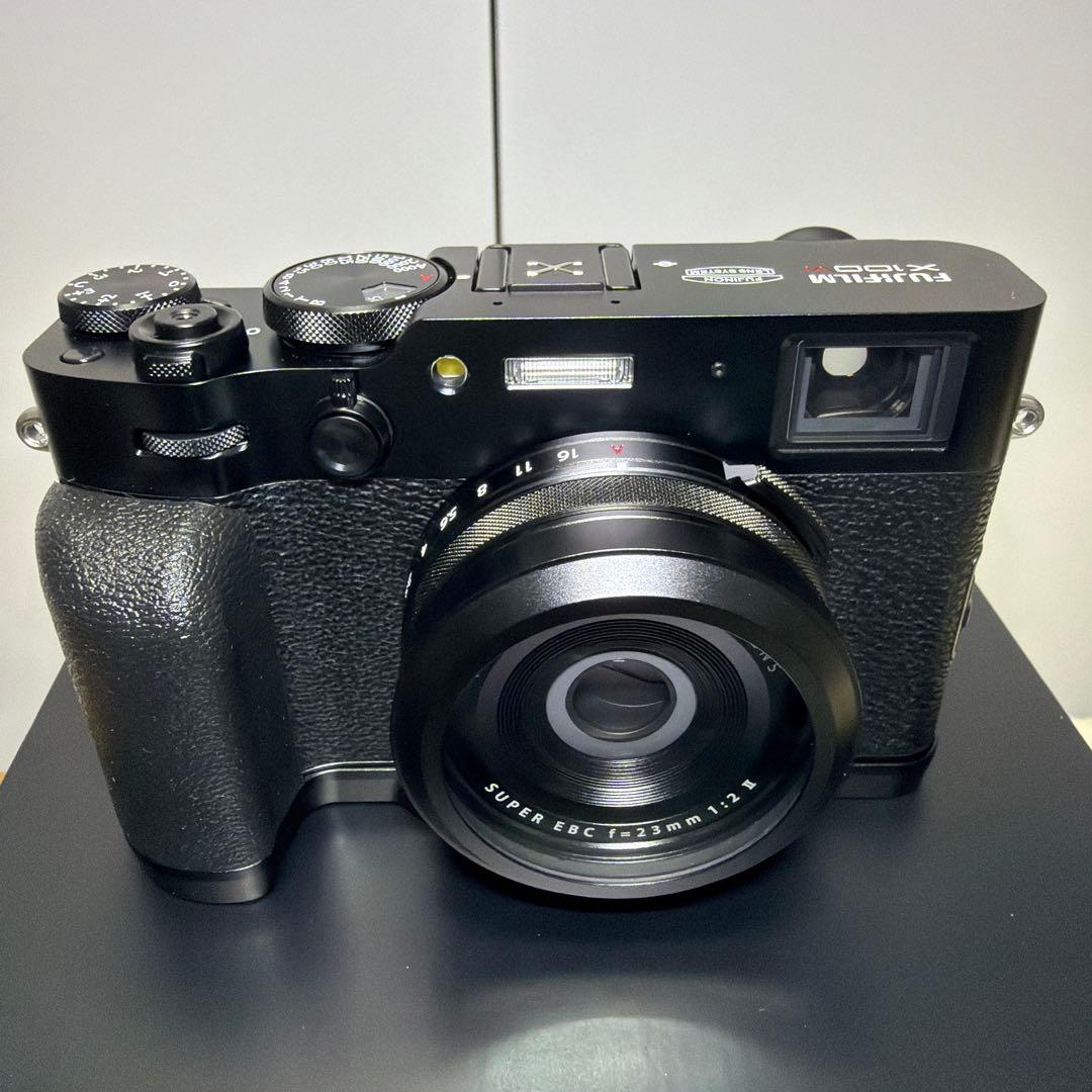 Fujifilm X100Ⅵ 日英2言語設定モデル　付属品多数