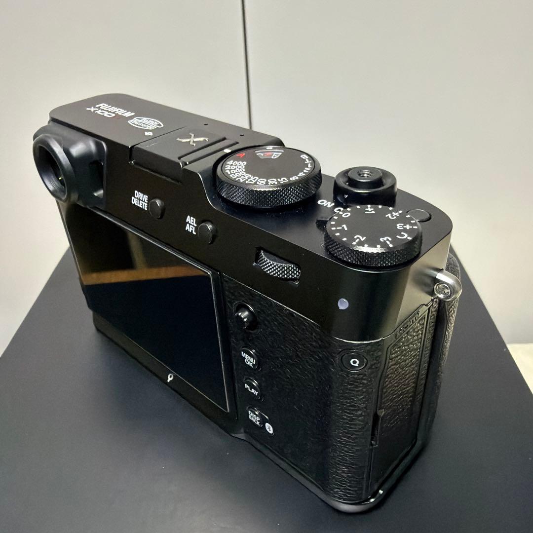 Fujifilm X100Ⅵ 日英2言語設定モデル　付属品多数