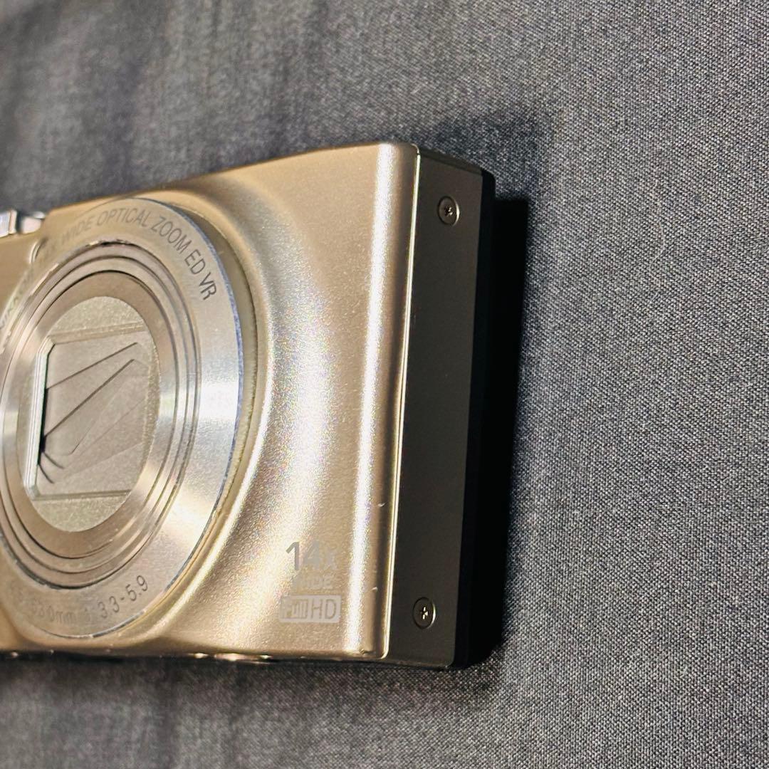 「美品」Nikon COOLPIX S8200 デジタルカメラ　シルバー