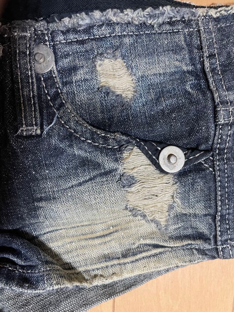 d.i.a. ラメダメージ加工 ショートパンツ サイズ25