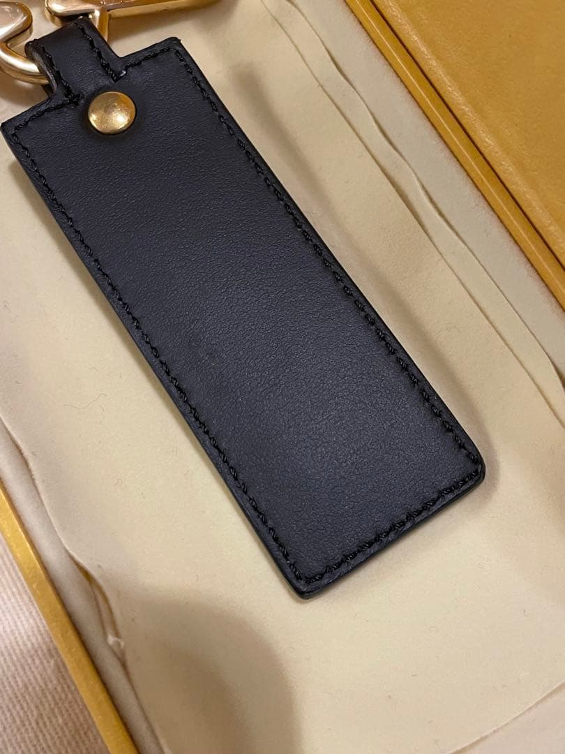 FENDI ロゴ キーホルダー