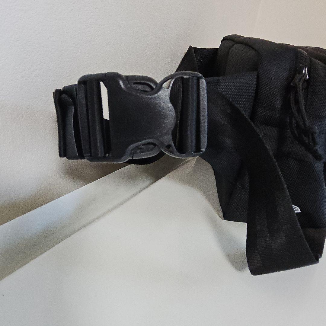 MANY QUANT ニューエラ ボディバッグ