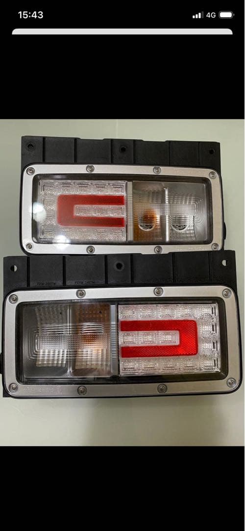 日野　HINO 純正　テールランプ　LED