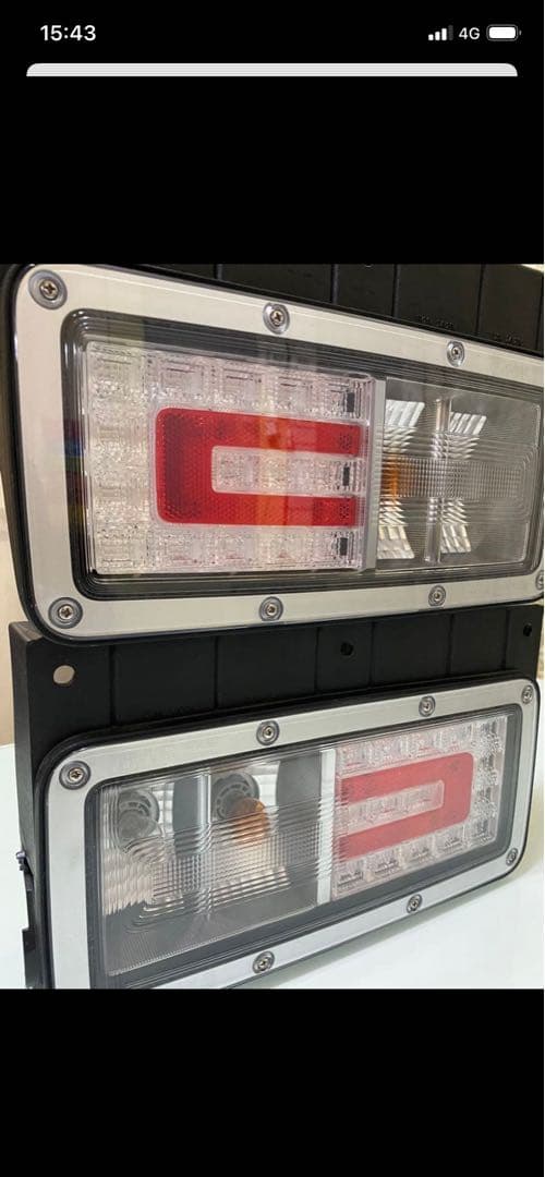 日野　HINO 純正　テールランプ　LED