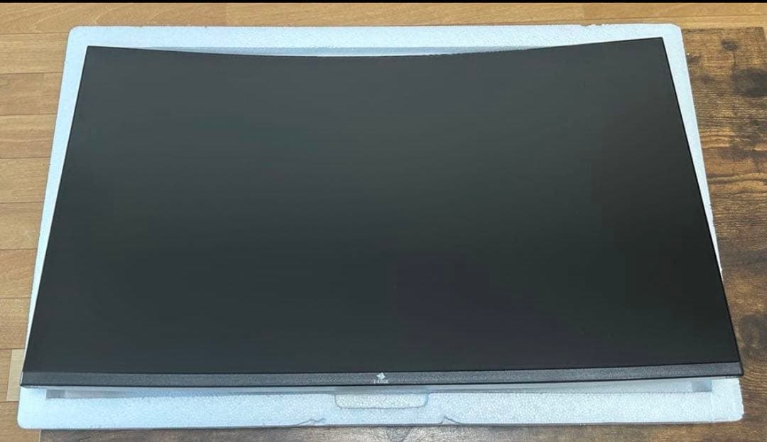 Z-EDGE UG27P 27インチ　湾曲　ゲーミング　モニター