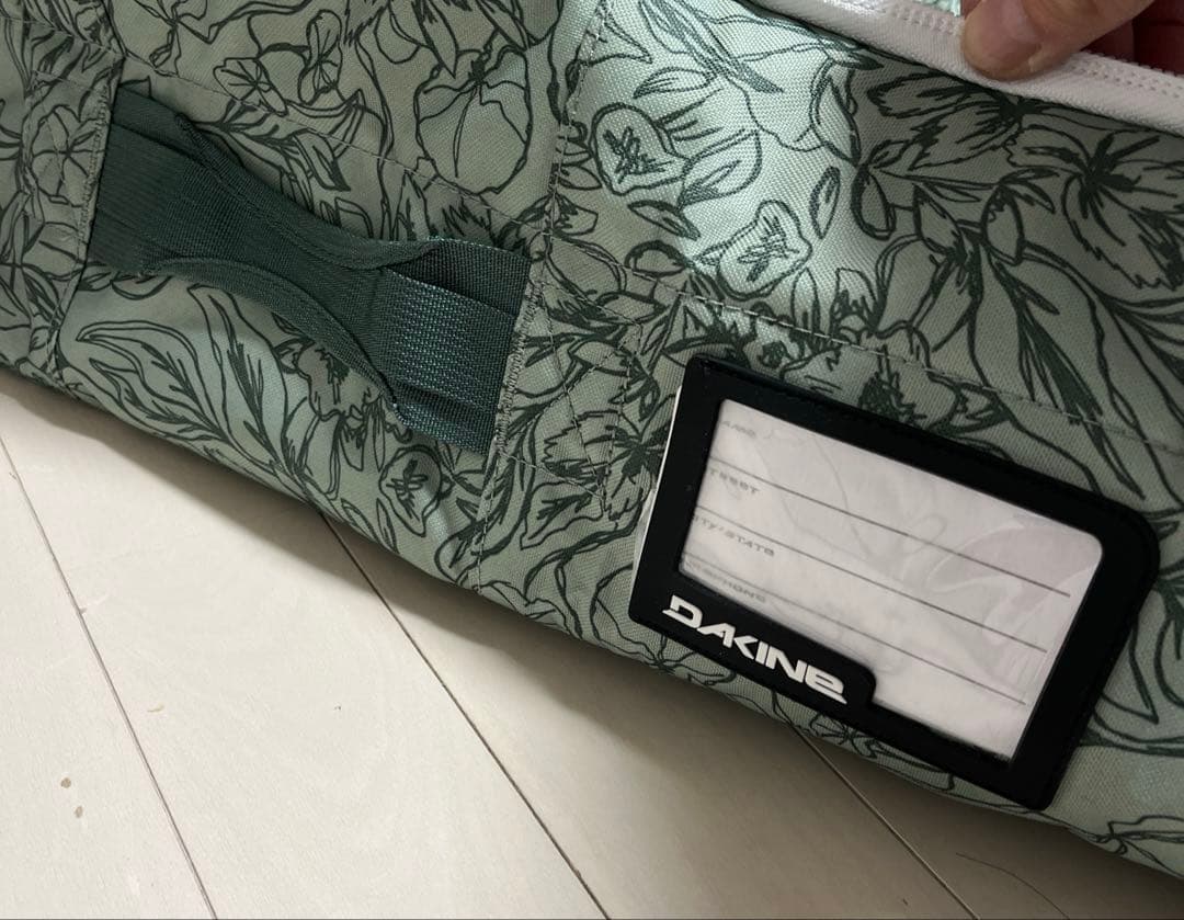 【良品】DAKINE ダカイン　日本正規品　スキーケース　スノーボードケース　①