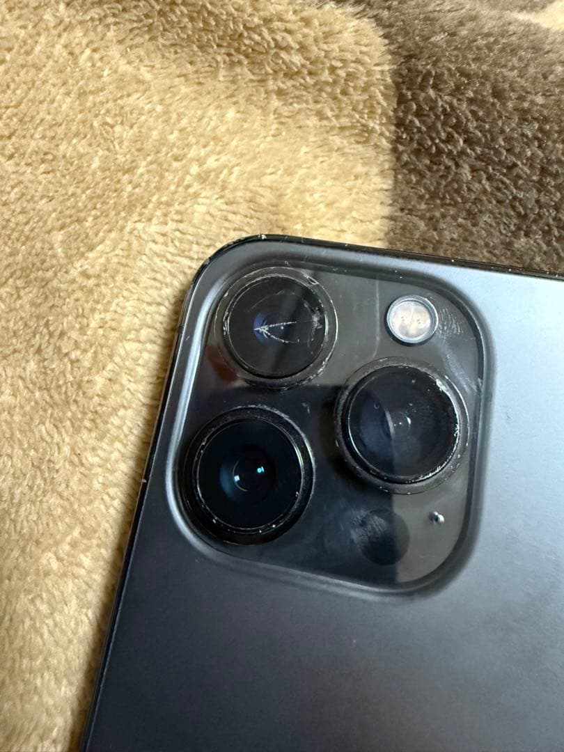 スマートフォン本体 Apple iPhone13 pro