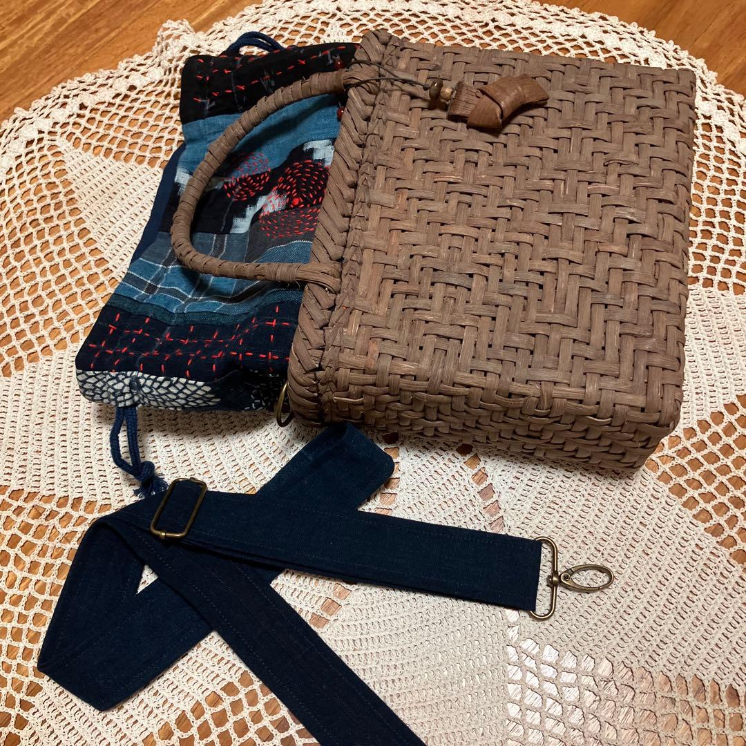 山葡萄国産かごバック手提げショルダー2way藍染め型染め格子木綿刺し子チャーム付