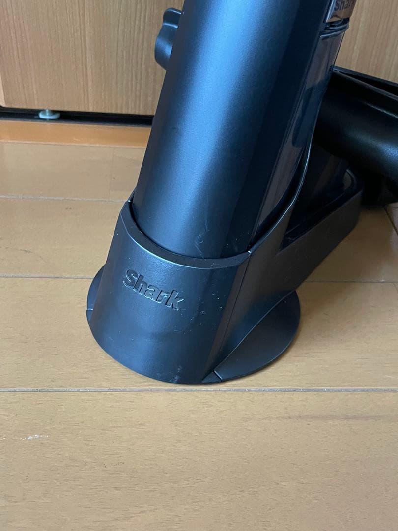 Shark シャークEVO POWER W25 ハンディークリーナー