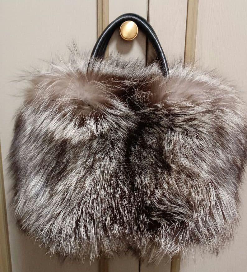 ♦【ちいさん】【UPCYCLE×FUR…】ファー バッグ ¥10,000