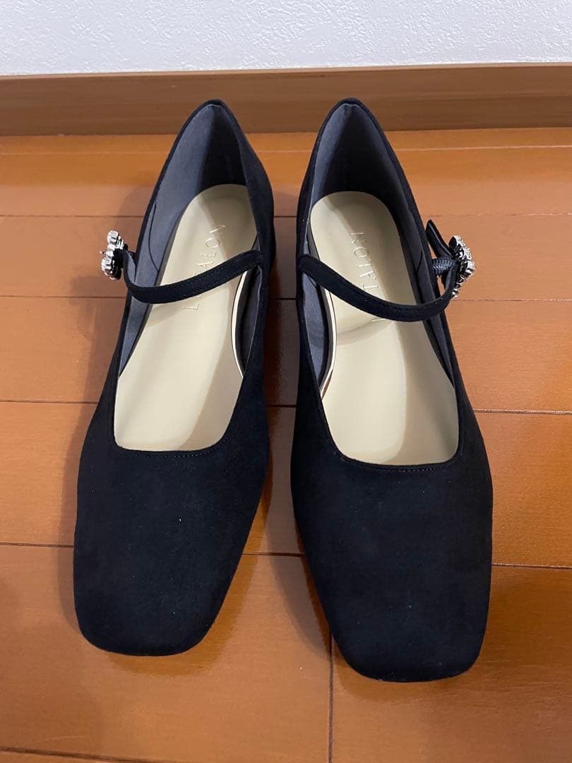 LE TALON スクエアビジューベルトメリージェーン