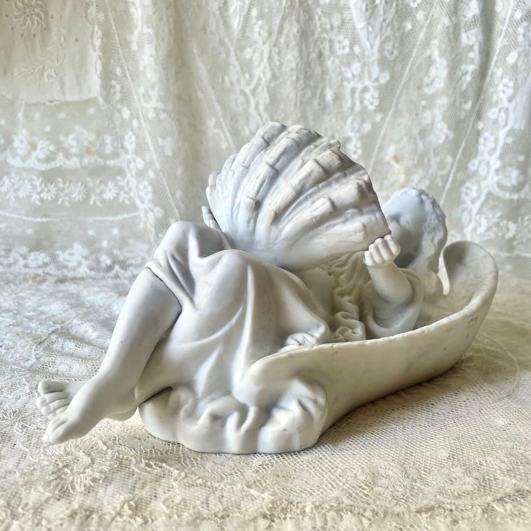 【大きめ】花輪を被った天使の聖水盤　フランスアンティーク　ベネチエ　エンジェル