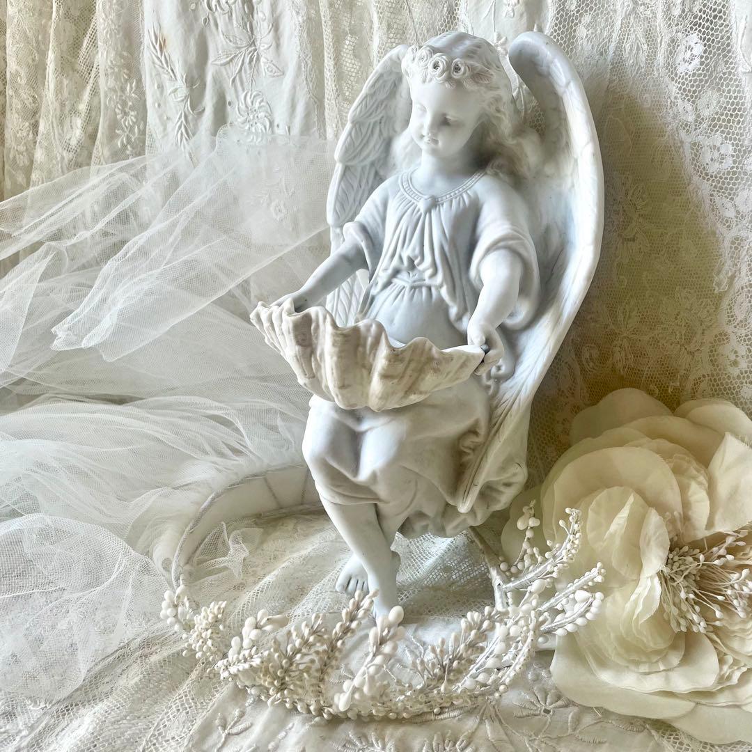 【大きめ】花輪を被った天使の聖水盤　フランスアンティーク　ベネチエ　エンジェル
