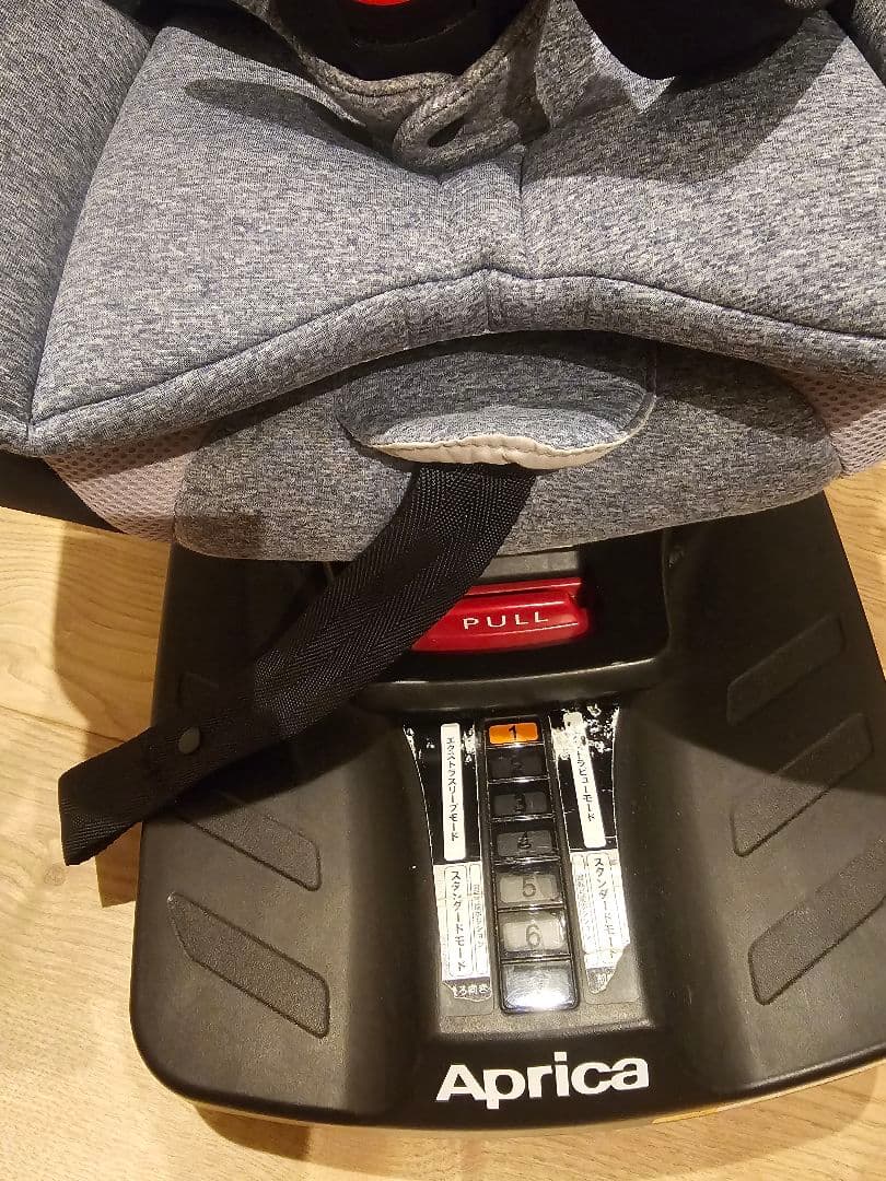 Aprica チャイルドシート ISOFIX