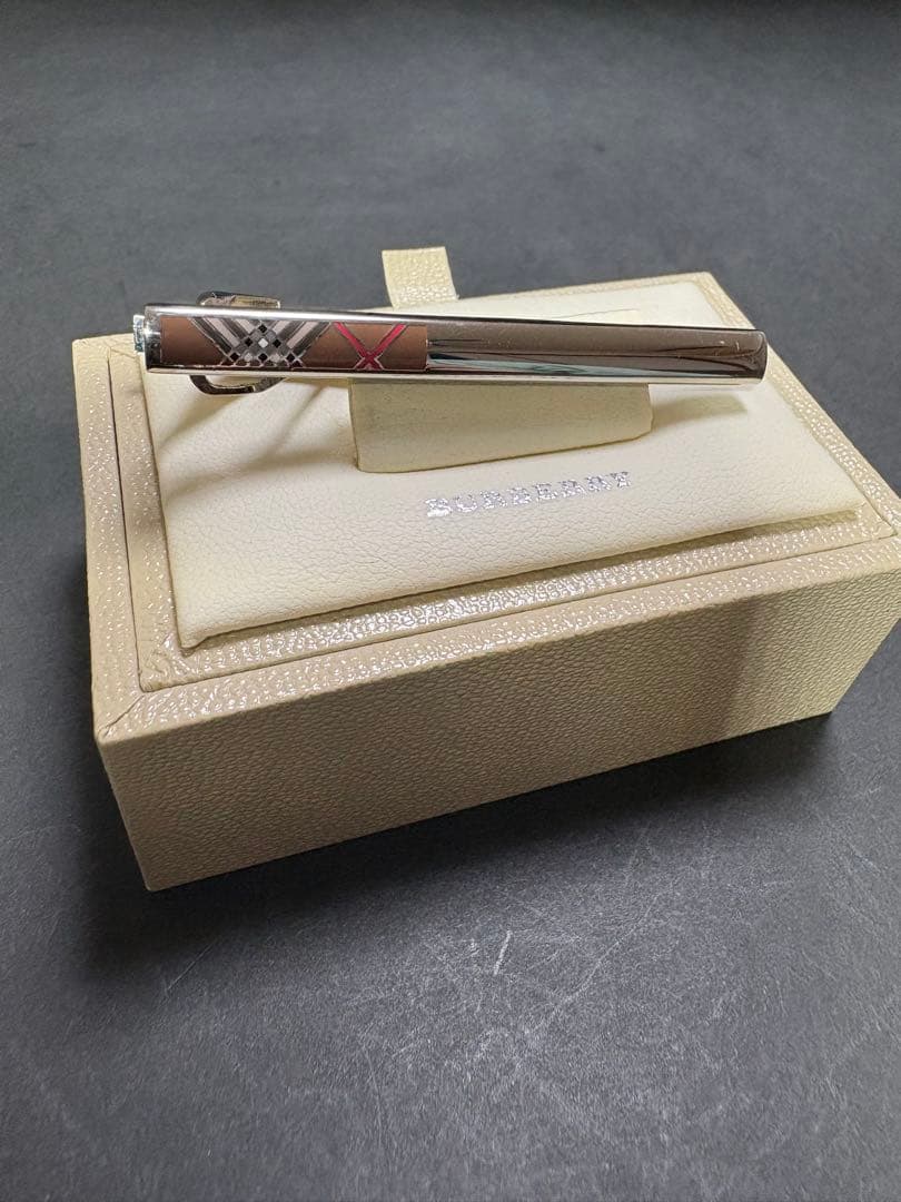 《限定値引》《激レア美品》BURBERRY バーバリー ネクタイピン (正規品)