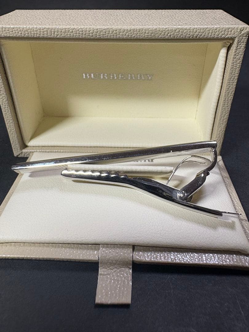 《限定値引》《激レア美品》BURBERRY バーバリー ネクタイピン (正規品)