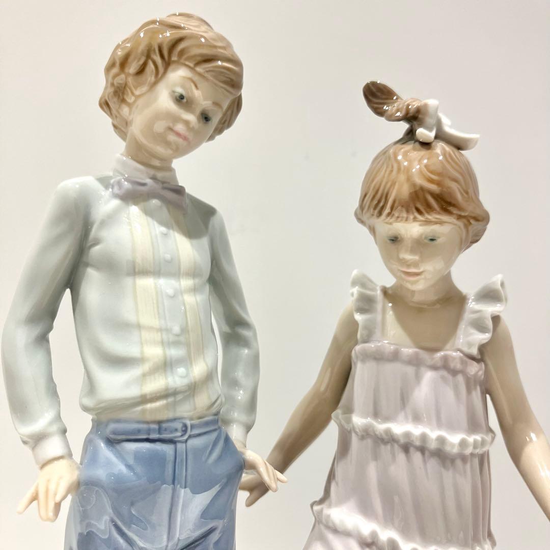 LLADRO リヤドロ ワンツースリー 男の子 女の子 フィギュリン 5426