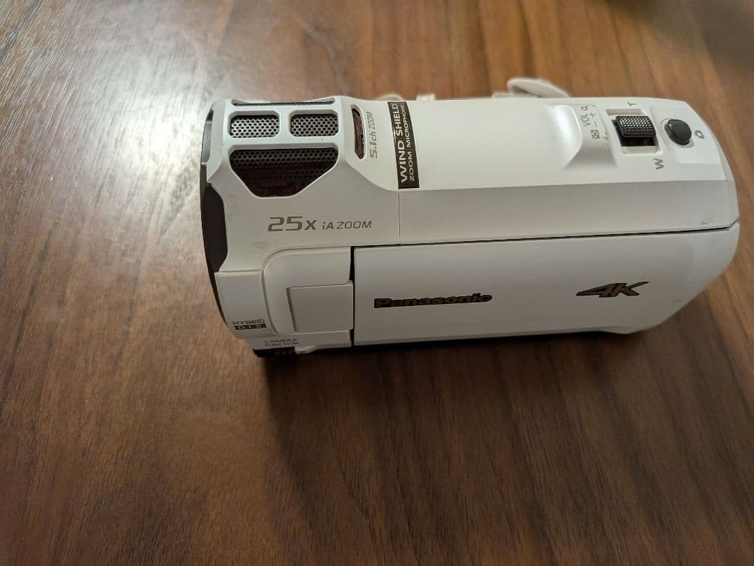 ジャンク？撮影時真暗。Panasonic 4K ビデオカメラ ズーム