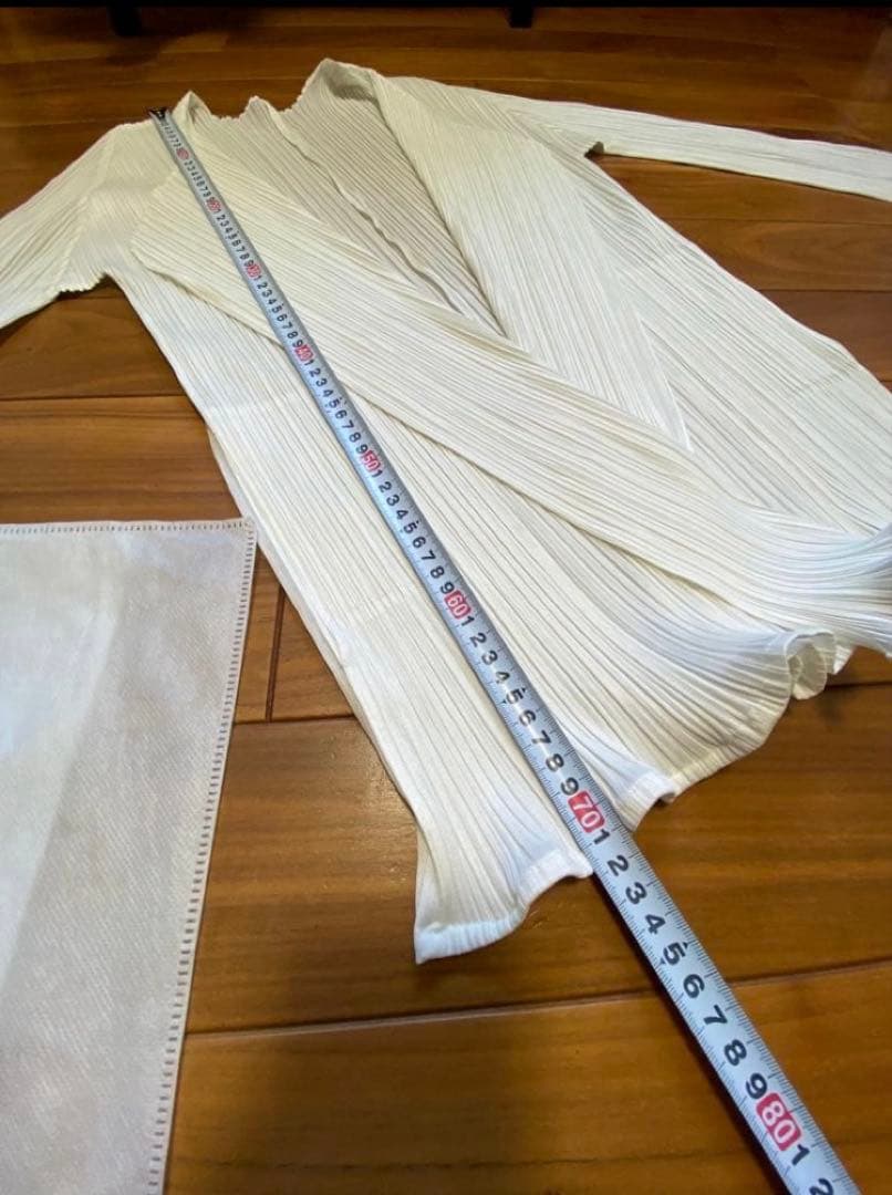 イッセイミヤケ‼️PLEATS PLEASE ロングカーディガン 72cmホワイト