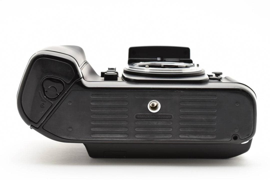 ★極上品★Nikon ニコン F4 ボディ フィルム 一眼レフ #277u