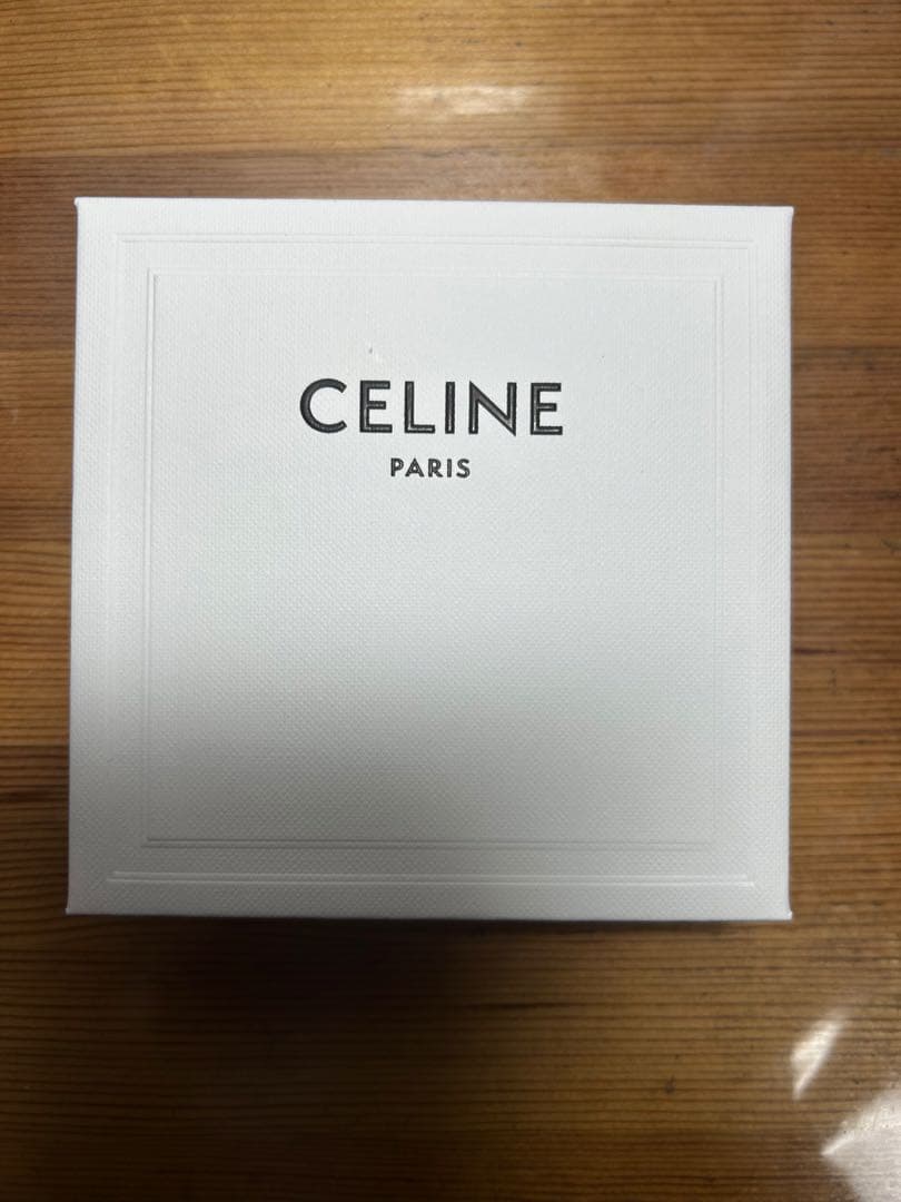 極美品　CELINE セリーヌ ピアス トリオンフ