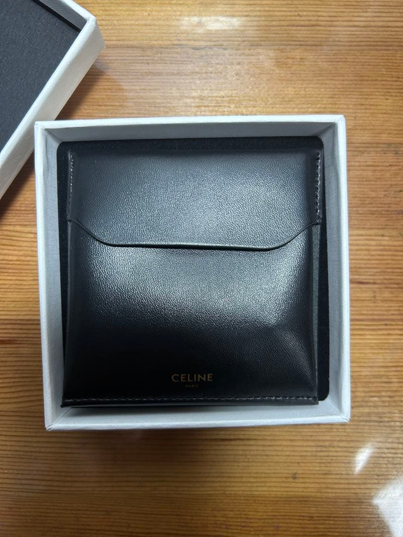 極美品　CELINE セリーヌ ピアス トリオンフ