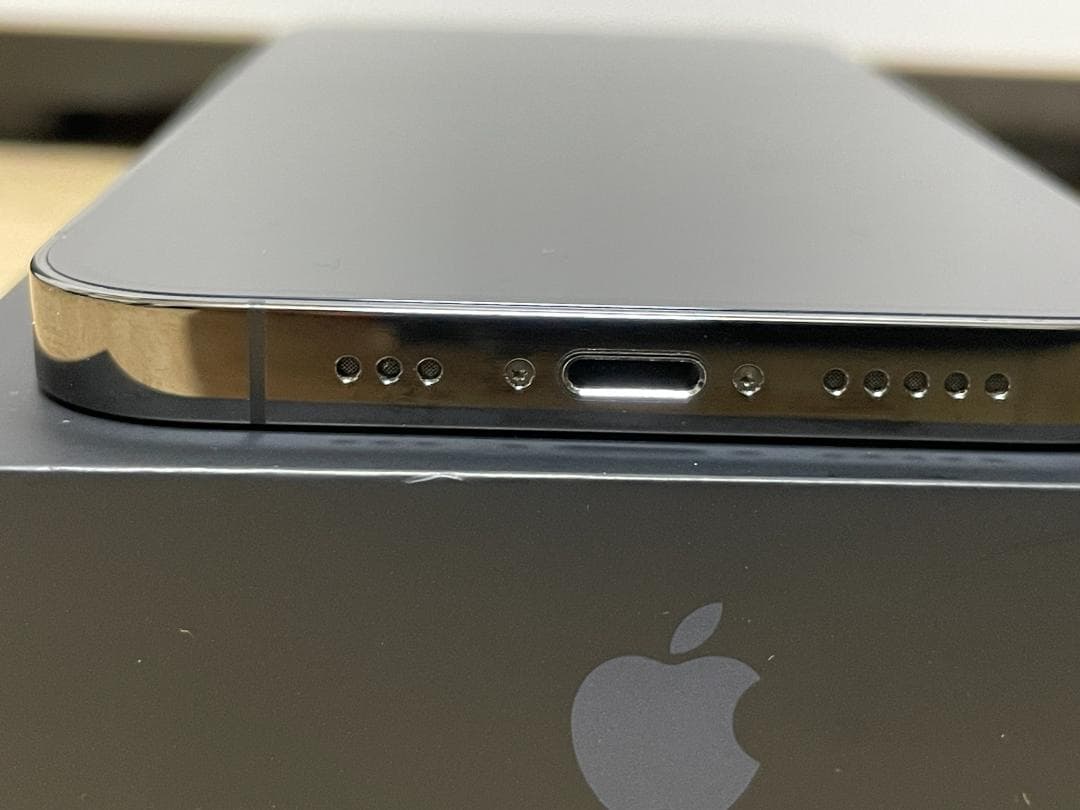 Apple iPhone 12 Pro 128GB グラファイト SIMフリー