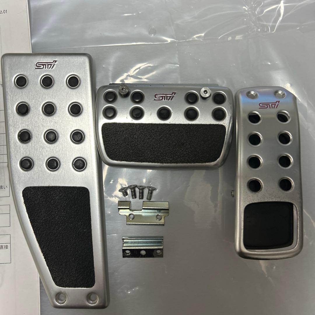 スバル　STI フットペダル