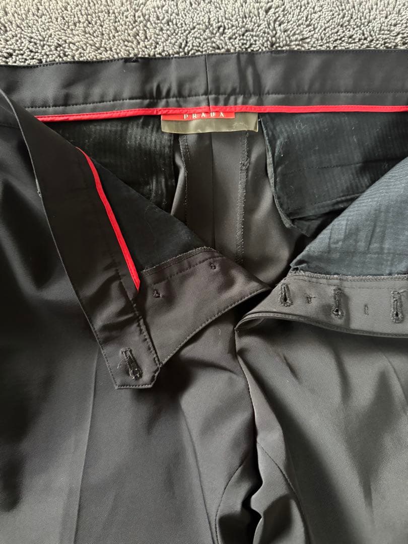 PRADA メンズパンツ　スラックス　表記50サイズ
