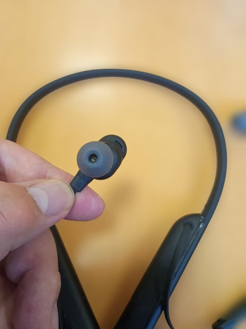 SONY WI-1000XM2　ブラック