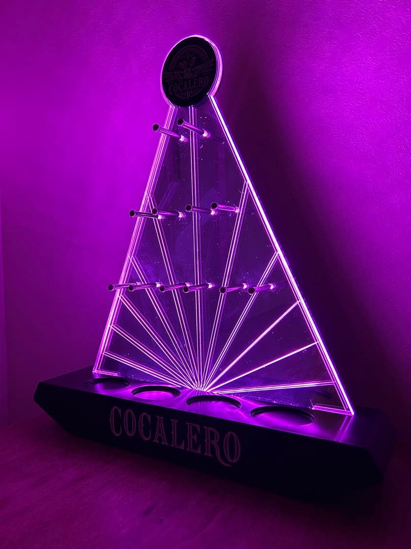 コカレロボムタワー　LEDディスプレイ