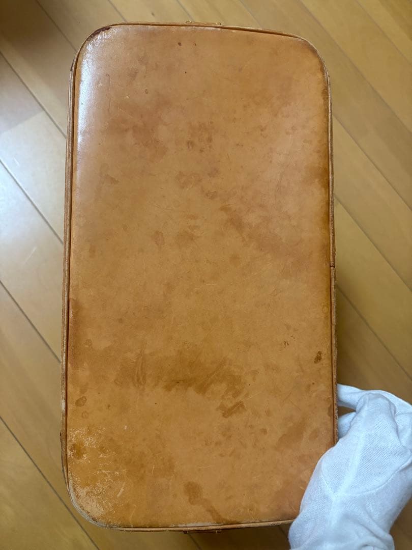 ルイヴィトン　アルマ　モノグラム M51130