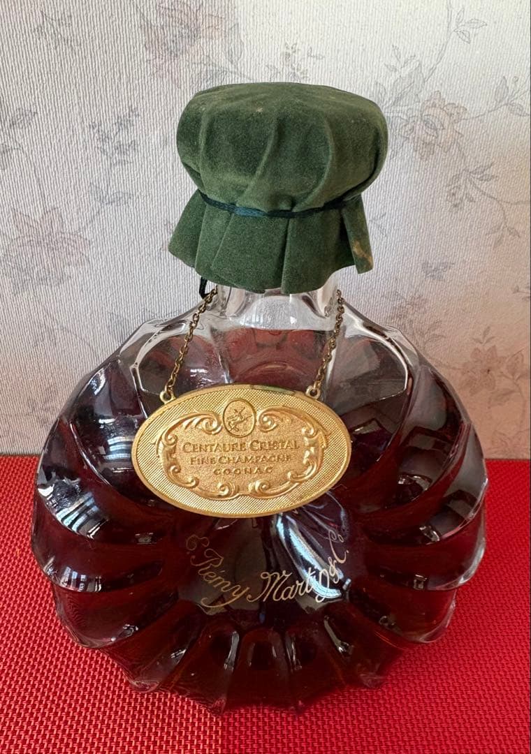 未開栓美品【Rémy Martin】コニャック ギフトボックス証明書付き750