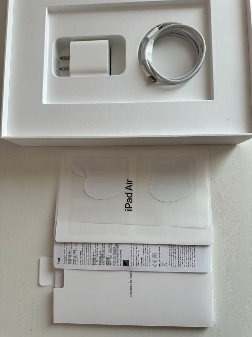 iPad Air 第5世代（256GB / Wi-Fiモデル）ピンク