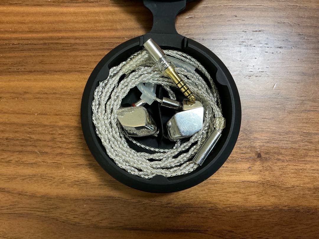 final A8000本体+C106MMCXシルバーコートケーブル(4.4mm)