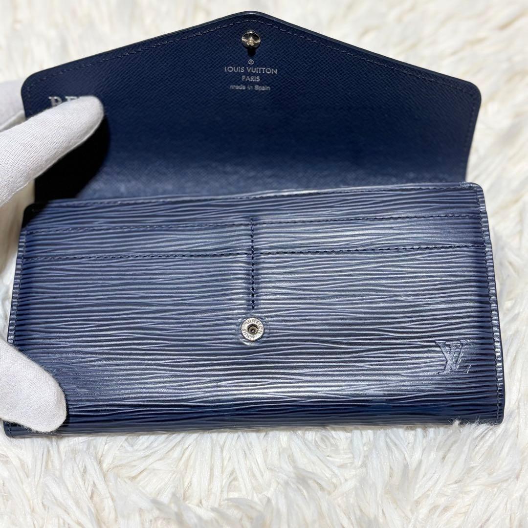 美品　ルイヴィトン　ポルトフォイユ エピ エミリー　ネイビー　長財布