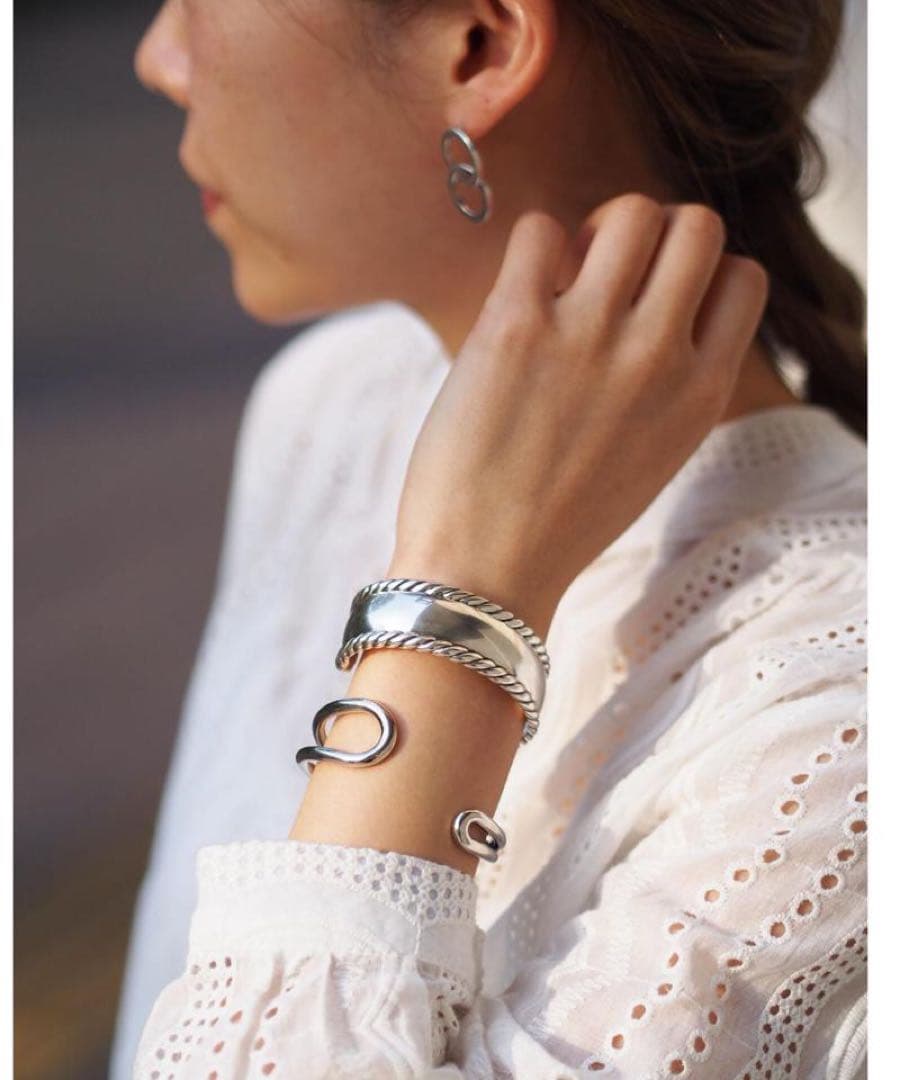 PHILIPPE AUDIBERT ツイストバングル SV925