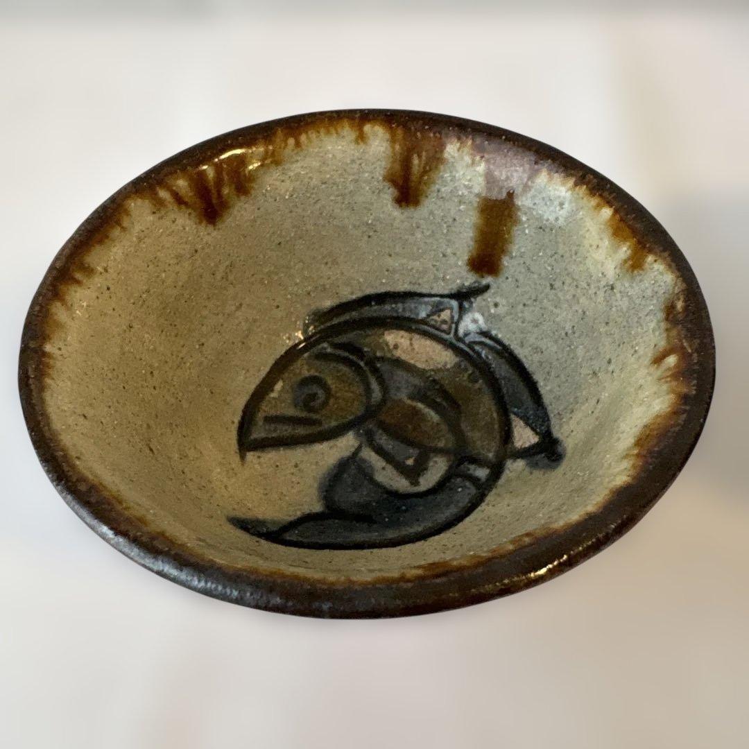 金城次郎　線彫魚文徳利セット揃