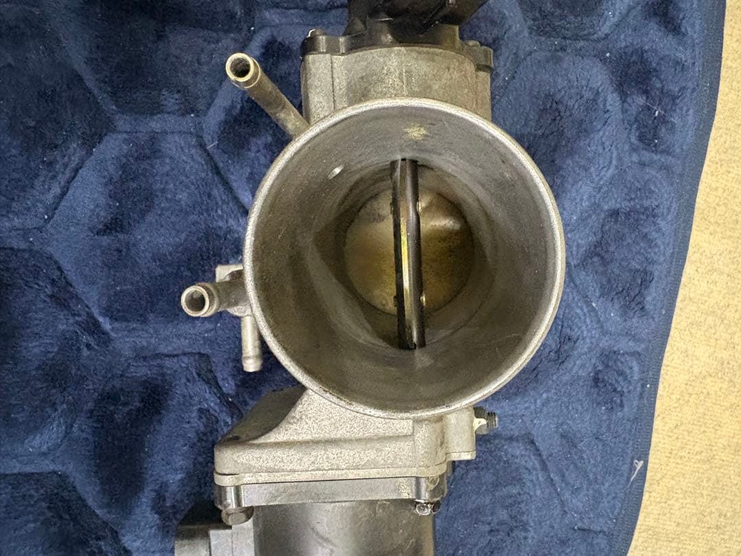 1J JZX100 1JZ-GTE スロットルボディ　サブスロ有り